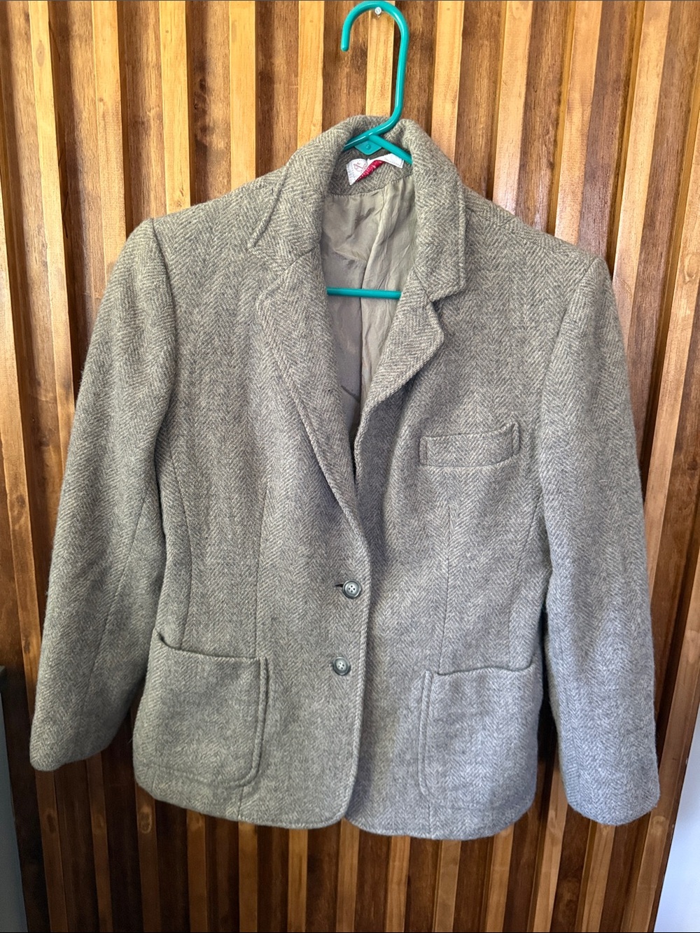 Evan Picone 100% Pure wool Gray Vintage Classic Blazer. 4